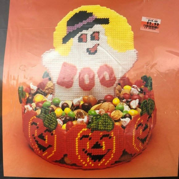 Bucilla Boo Basket Vintage 1990 Halloween Treat Dish Plastic Canvas Sealed Craft - Picture 2 of 7